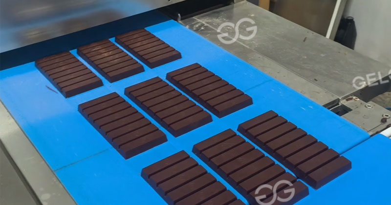 Ligne de moulage et d’emballage de chocolat livrée en Colombie